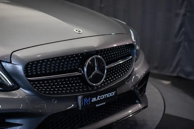 MERCEDES-BENZ C 200 Swiss Star AMG Line 4Matic 9G-Tronic