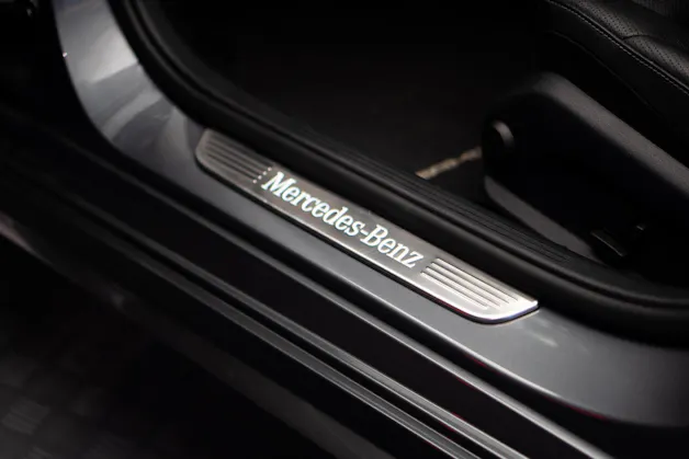 MERCEDES-BENZ C 200 Swiss Star AMG Line 4Matic 9G-Tronic