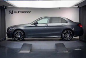 MERCEDES-BENZ C 200 Swiss Star AMG Line 4Matic 9G-Tronic