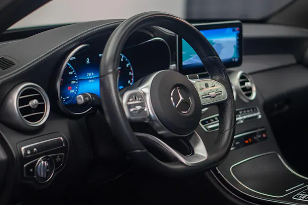 MERCEDES-BENZ C 200 Swiss Star AMG Line 4Matic 9G-Tronic