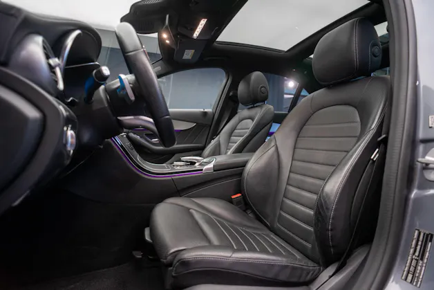 MERCEDES-BENZ C 200 Swiss Star AMG Line 4Matic 9G-Tronic