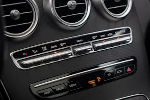 MERCEDES-BENZ C 200 Swiss Star AMG Line 4Matic 9G-Tronic