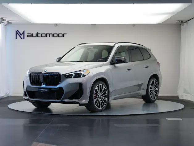 BMW X1 xDrive M35i *CH-Fahrzeug* *M Sportsitze*