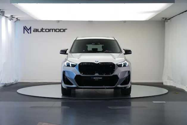 BMW X1 xDrive M35i *CH-Fahrzeug* *M Sportsitze*