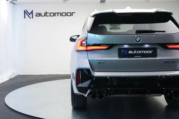 BMW X1 xDrive M35i *CH-Fahrzeug* *M Sportsitze*