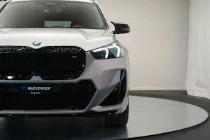 BMW X1 xDrive M35i *CH-Fahrzeug* *M Sportsitze*