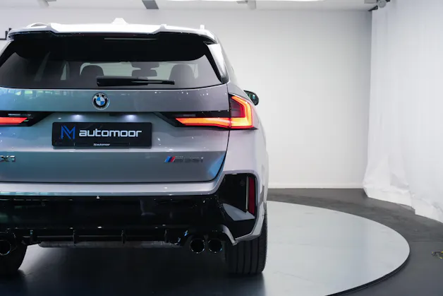 BMW X1 xDrive M35i *CH-Fahrzeug* *M Sportsitze*