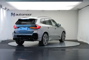 BMW X1 xDrive M35i *CH-Fahrzeug* *M Sportsitze*
