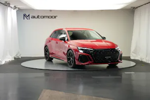 AUDI RS3 Sportback 2.5 TSI quattro S-tronic *Keramikbremse* *CH-Fahrzeug* *Carbon*