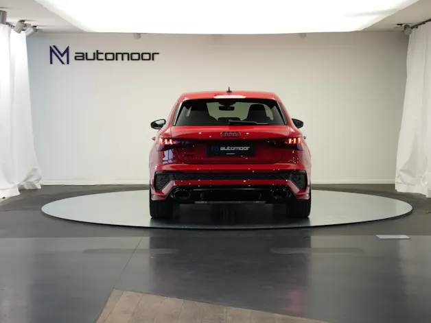 AUDI RS3 Sportback 2.5 TSI quattro S-tronic *Keramikbremse* *CH-Fahrzeug* *Carbon*