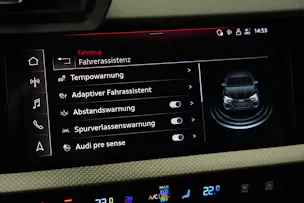 AUDI RS3 Sportback 2.5 TSI quattro S-tronic *Keramikbremse* *CH-Fahrzeug* *Carbon*