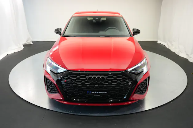 AUDI RS3 Sportback 2.5 TSI quattro S-tronic *Keramikbremse* *CH-Fahrzeug* *Carbon*