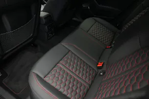 AUDI RS3 Sportback 2.5 TSI quattro S-tronic *Keramikbremse* *CH-Fahrzeug* *Carbon*