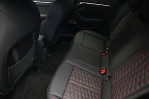 AUDI RS3 Sportback 2.5 TSI quattro S-tronic *Keramikbremse* *CH-Fahrzeug* *Carbon*