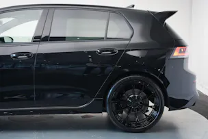 VW Golf 2.0 TSI R DSG 4 Motion *CH-Fahrzeug* *Werksgarantie* *Leder*