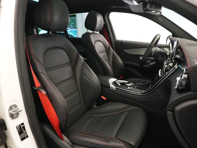 MERCEDES-BENZ GLC 43 AMG 4Matic 9G-Tronic *CH-Fahrzeug* *Luftfahrwerk*