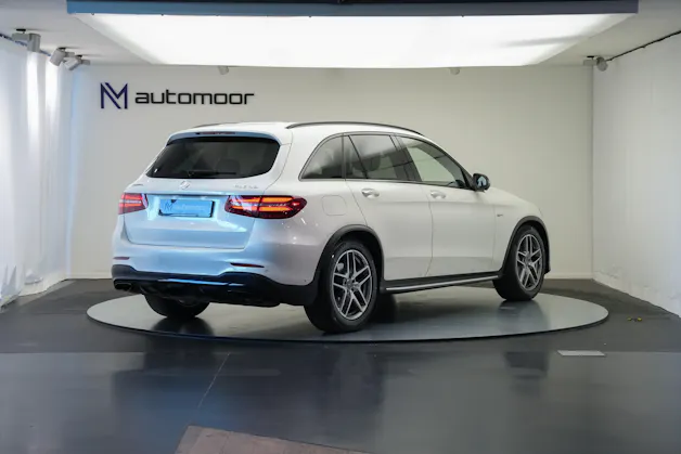 MERCEDES-BENZ GLC 43 AMG 4Matic 9G-Tronic *CH-Fahrzeug* *Luftfahrwerk*