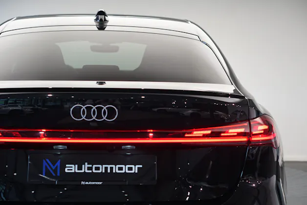 AUDI S5 Limousine TFSI quattro S tronic *Panorama* *Sportsitze* *OLED*