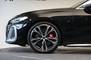 AUDI S5 Limousine TFSI quattro S tronic *Panorama* *Sportsitze* *OLED*