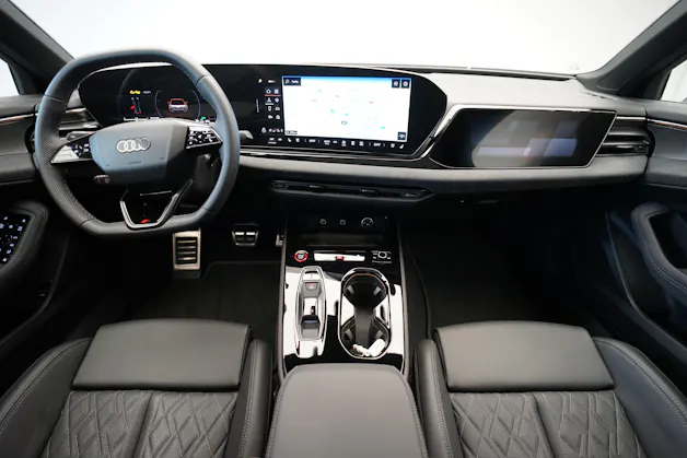 AUDI S5 Limousine TFSI quattro S tronic *Panorama* *Sportsitze* *OLED*