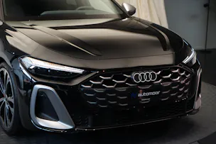 AUDI S5 Limousine TFSI quattro S tronic *Panorama* *Sportsitze* *OLED*