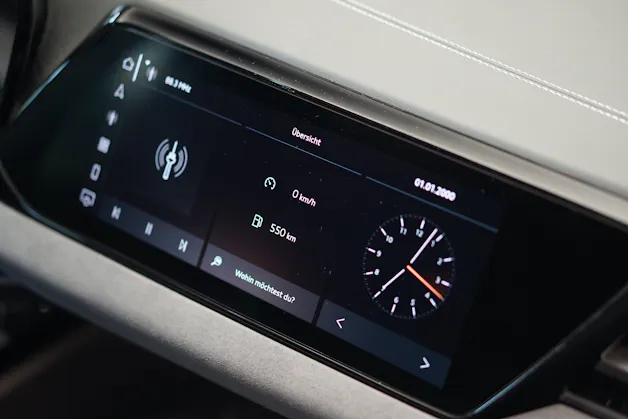 AUDI S5 Limousine TFSI quattro S tronic *Panorama* *Sportsitze* *OLED*