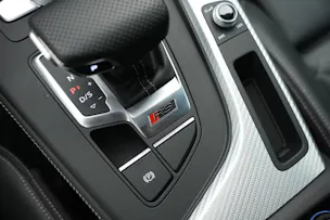 AUDI RS5 Coupé 2.9 TFSI quattro tiptronic *CH-Fahrzeug* *Head-Up* *Assistenzpaket*