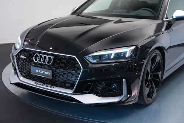 AUDI RS5 Coupé 2.9 TFSI quattro tiptronic *CH-Fahrzeug* *Head-Up* *Assistenzpaket*