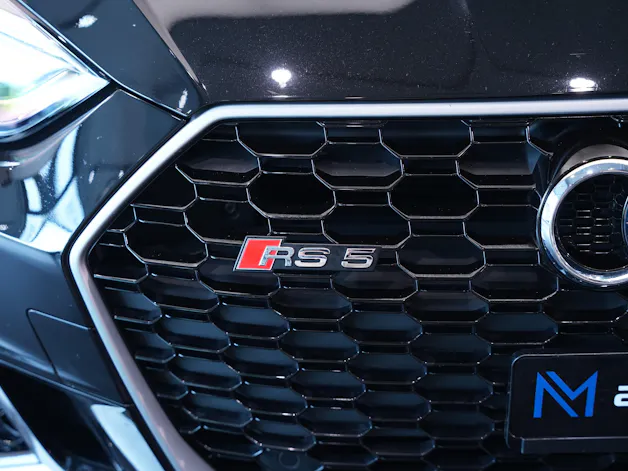 AUDI RS5 Coupé 2.9 TFSI quattro tiptronic *CH-Fahrzeug* *Head-Up* *Assistenzpaket*