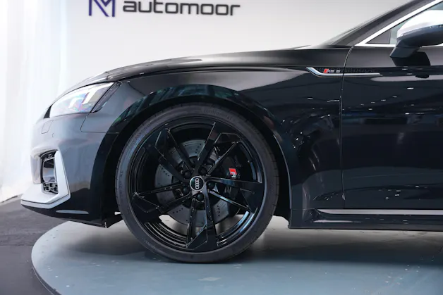 AUDI RS5 Coupé 2.9 TFSI quattro tiptronic *CH-Fahrzeug* *Head-Up* *Assistenzpaket*