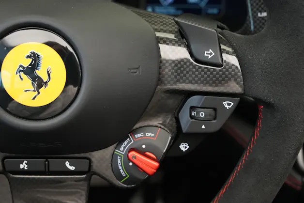FERRARI Portofino 3.9 V8 T *Atelier* *Carbon* *Mattlackierung*