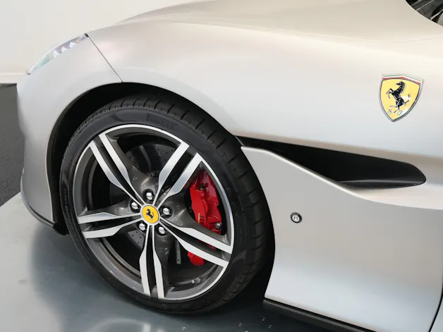 FERRARI Portofino 3.9 V8 T *Atelier* *Carbon* *Mattlackierung*