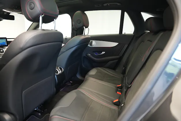 MERCEDES-BENZ GLC 43 AMG 4Matic 9G-Tronic *CH-Fahrzeug* Burmester* *Panorama*