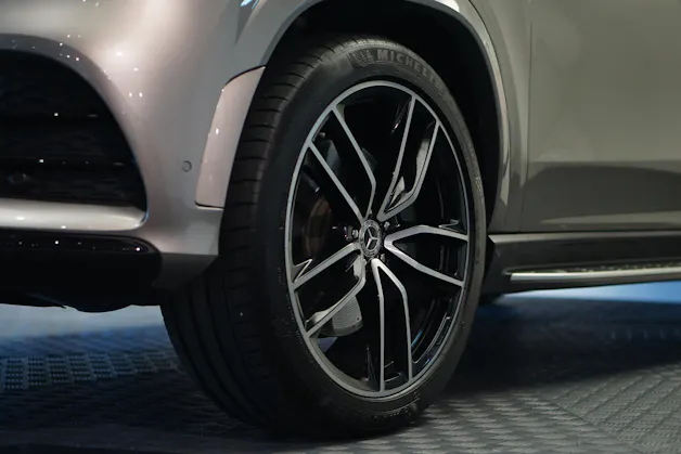 MERCEDES-BENZ GLS 400 d 4Matic AMG Line 9G-Tronic