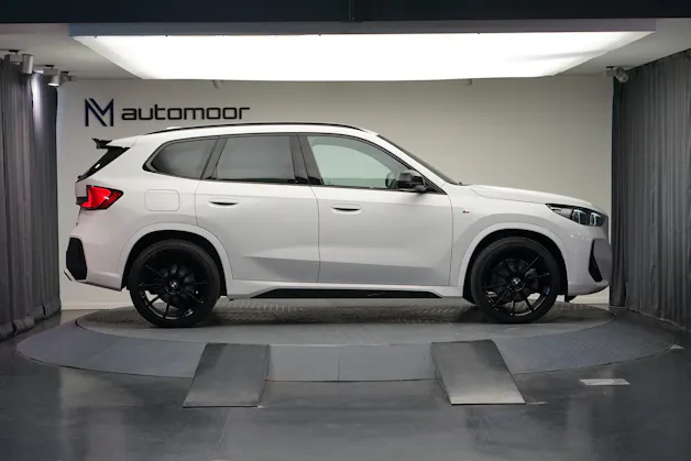 BMW X1 xDrive 23d 48V M Sport *CH-Fahrzeug*