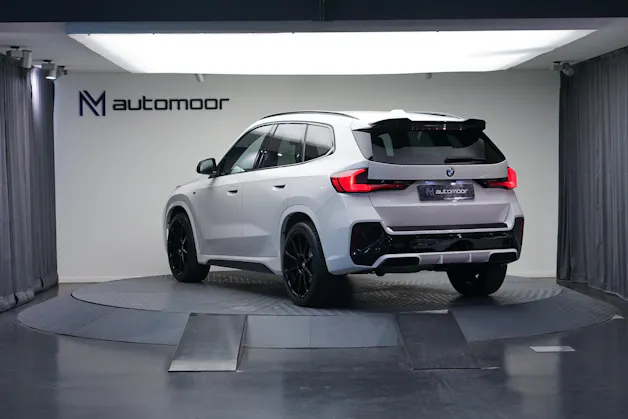 BMW X1 xDrive 23d 48V M Sport *CH-Fahrzeug*