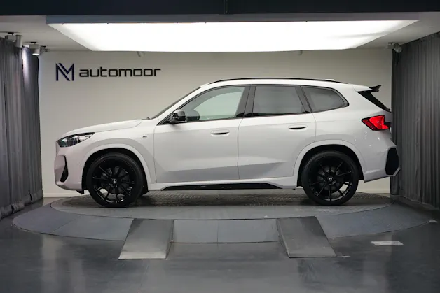 BMW X1 xDrive 23d 48V M Sport *CH-Fahrzeug*