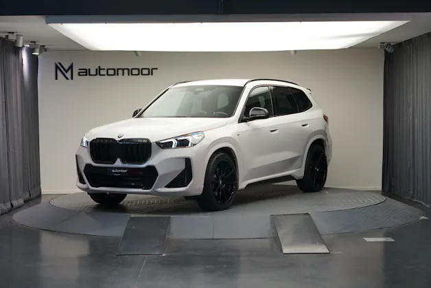 BMW X1 xDrive 23d 48V M Sport *CH-Fahrzeug*