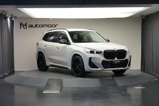 BMW X1 xDrive 23d 48V M Sport *CH-Fahrzeug*