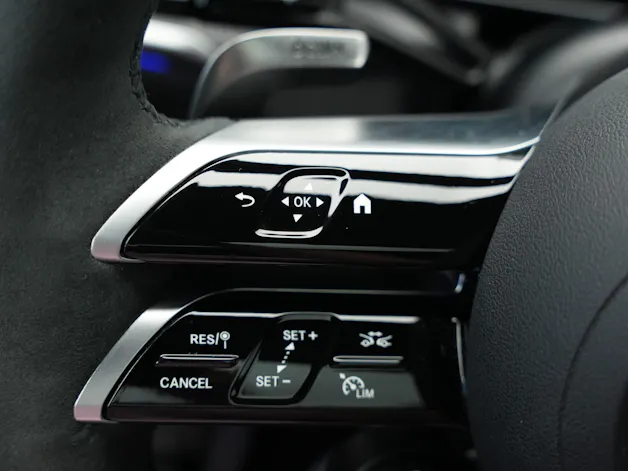 MERCEDES-BENZ GLC 43 AMG Executive Edition 4Matic 9G-Tronic *AHK* *Panorama*