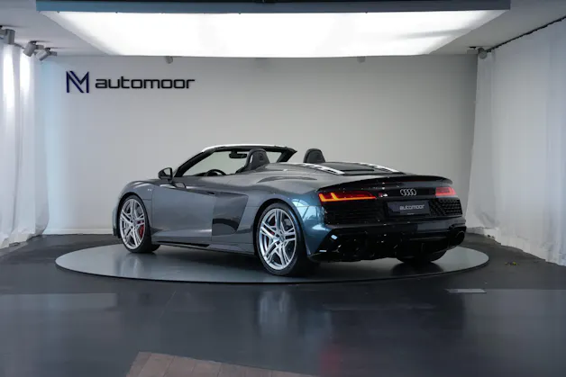 AUDI R8 Spyder performance S-Tronic *Carbon* *B&O*