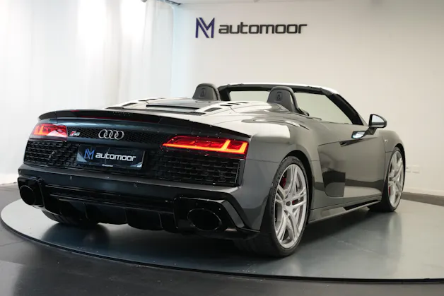 AUDI R8 Spyder performance S-Tronic *Carbon* *B&O*