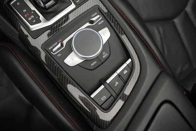 AUDI R8 Spyder performance S-Tronic *Carbon* *B&O*