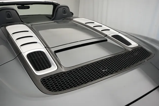 AUDI R8 Spyder performance S-Tronic *Carbon* *B&O*