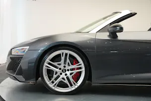 AUDI R8 Spyder performance S-Tronic *Carbon* *B&O*