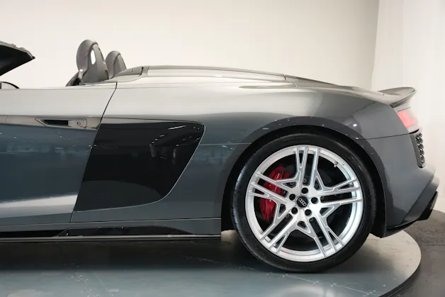 AUDI R8 Spyder performance S-Tronic *Carbon* *B&O*