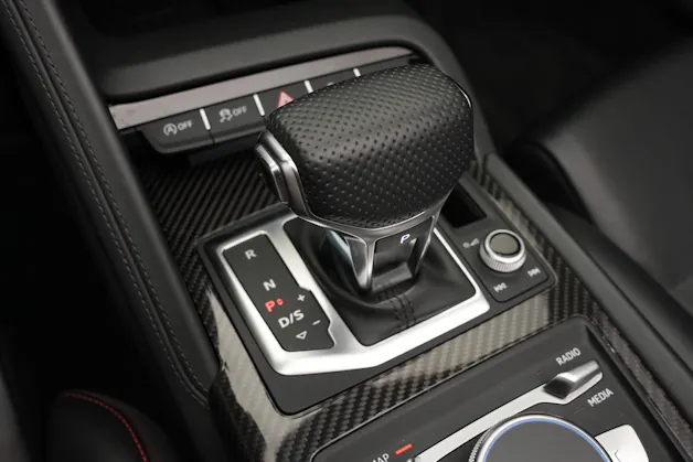 AUDI R8 Spyder performance S-Tronic *Carbon* *B&O*
