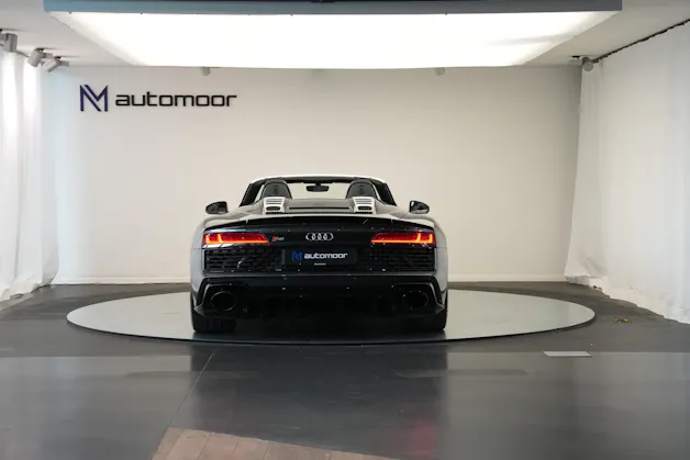 AUDI R8 Spyder performance S-Tronic *Carbon* *B&O*