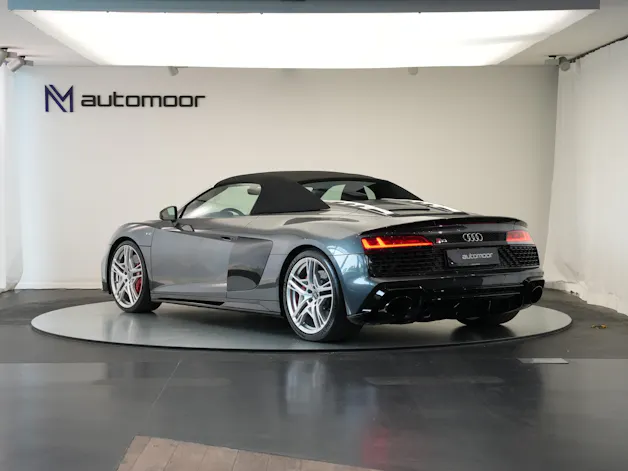 AUDI R8 Spyder performance S-Tronic *Carbon* *B&O*