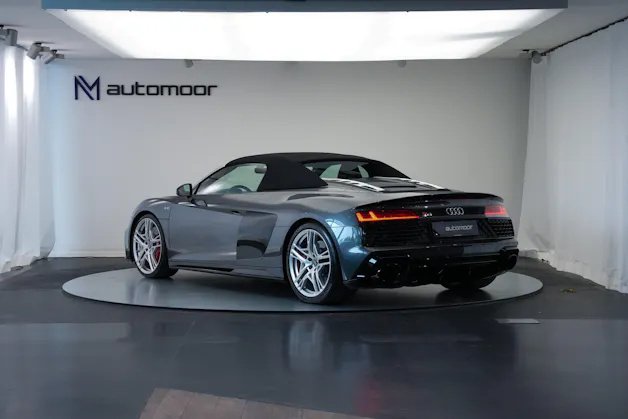 AUDI R8 Spyder performance S-Tronic *Carbon* *B&O*